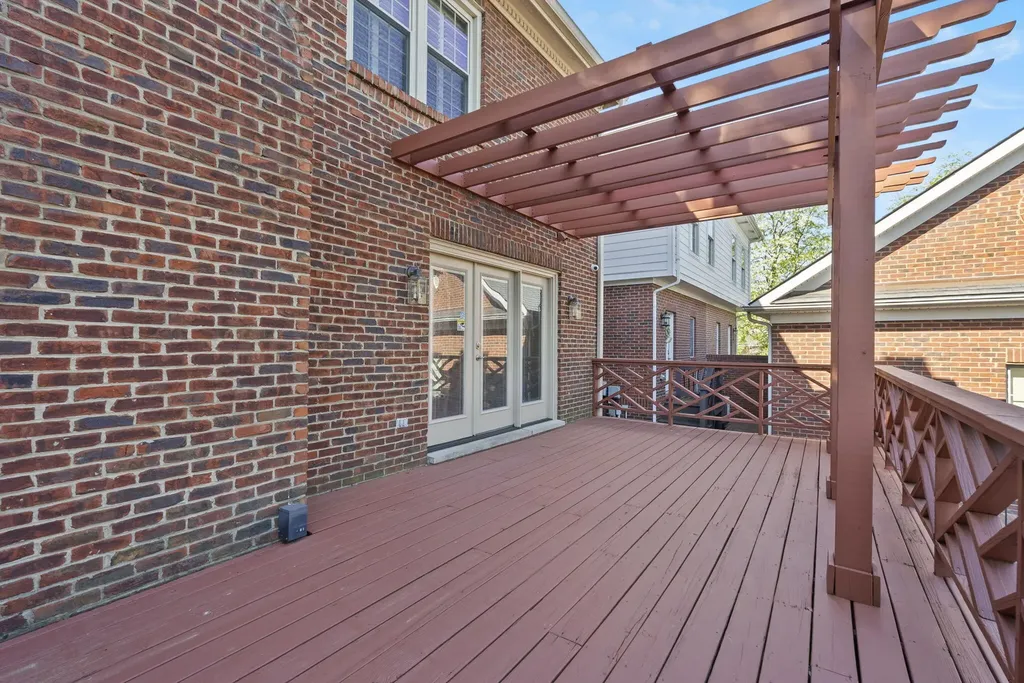 236 Chippendale Circle Lexington KY 40517