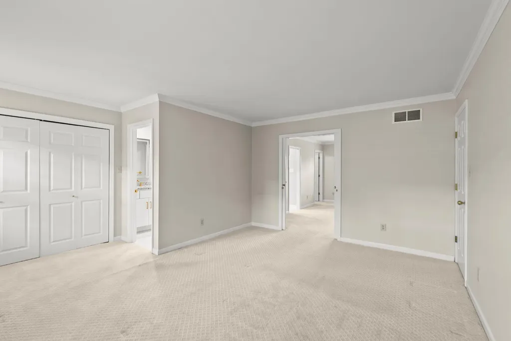 236 Chippendale Circle Lexington KY 40517