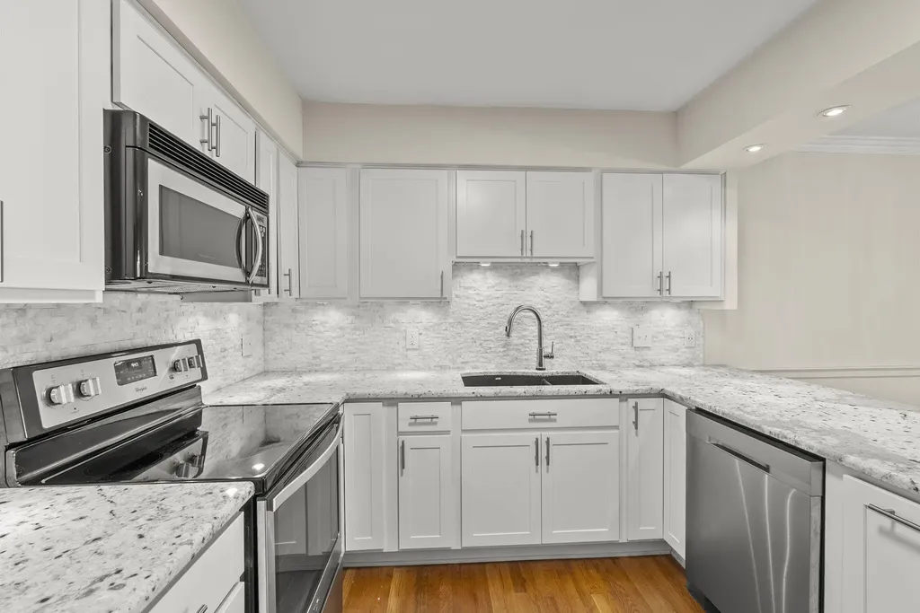 236 Chippendale Circle Lexington KY 40517