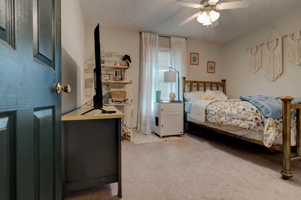 271 Shelton Way Mt Sterling KY 40353