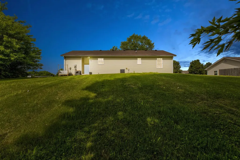 271 Shelton Way Mt Sterling KY 40353