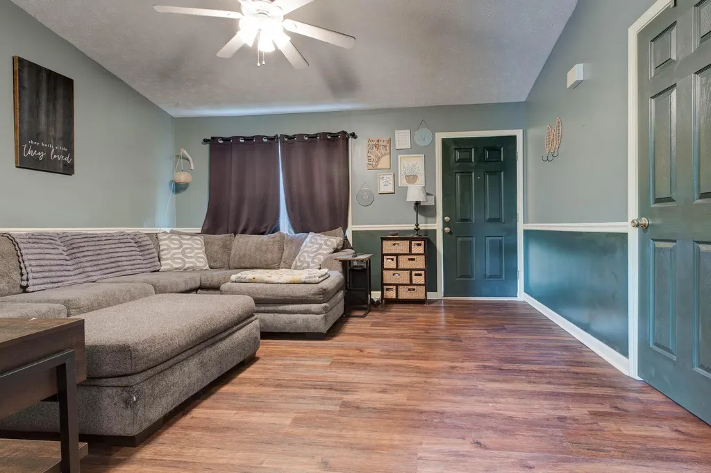 271 Shelton Way Mt Sterling KY 40353