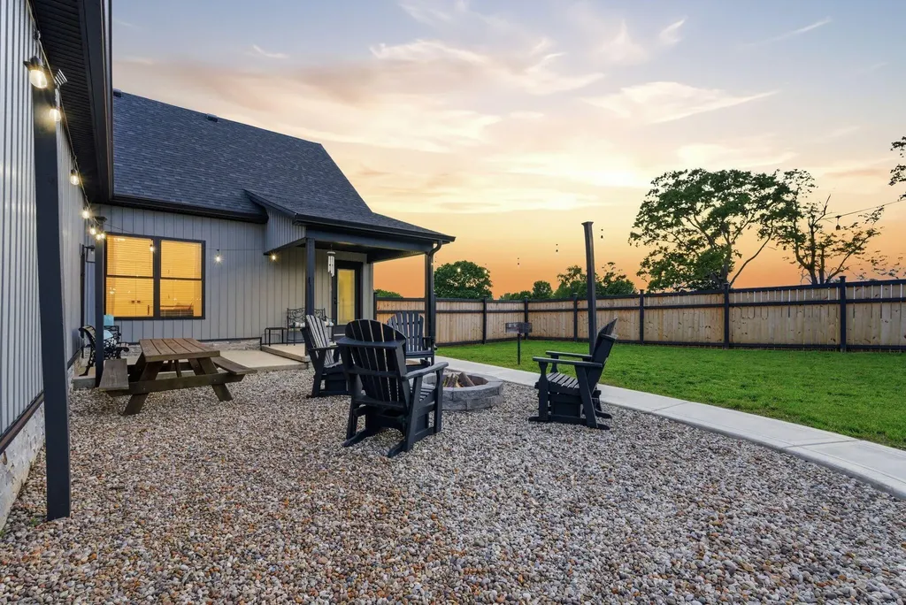 251 Galloway Road Stamping Ground KY 40379