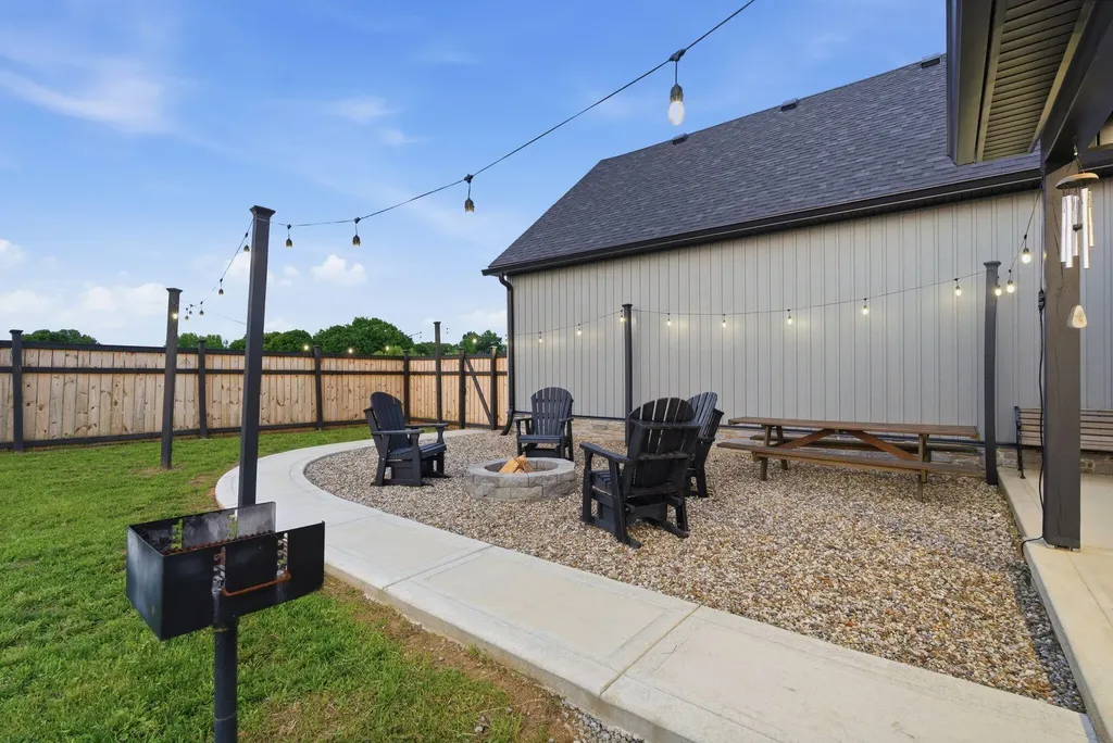 251 Galloway Road Stamping Ground KY 40379