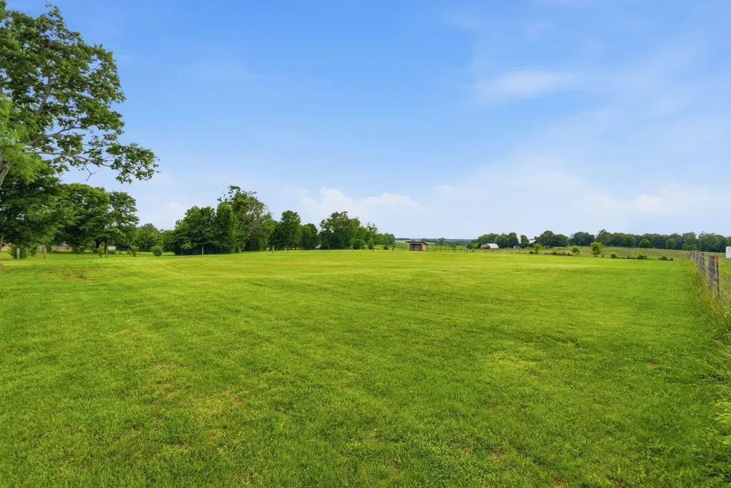 251 Galloway Road Stamping Ground KY 40379
