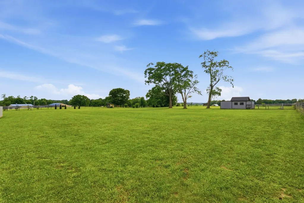 251 Galloway Road Stamping Ground KY 40379