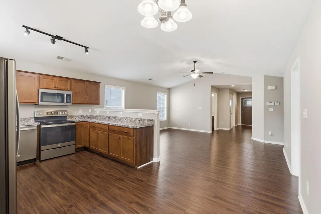 2545 Milsom Lane Lexington KY 40511