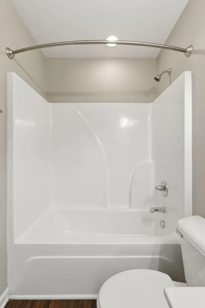 2545 Milsom Lane Lexington KY 40511