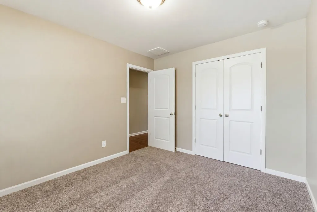 2545 Milsom Lane Lexington KY 40511