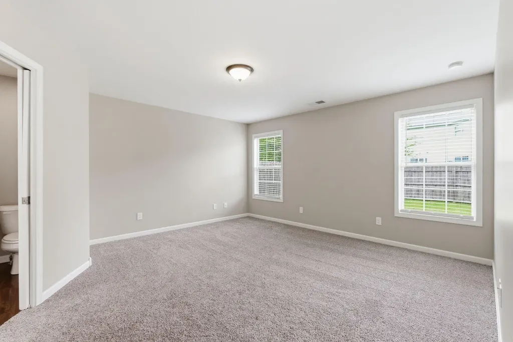 2545 Milsom Lane Lexington KY 40511