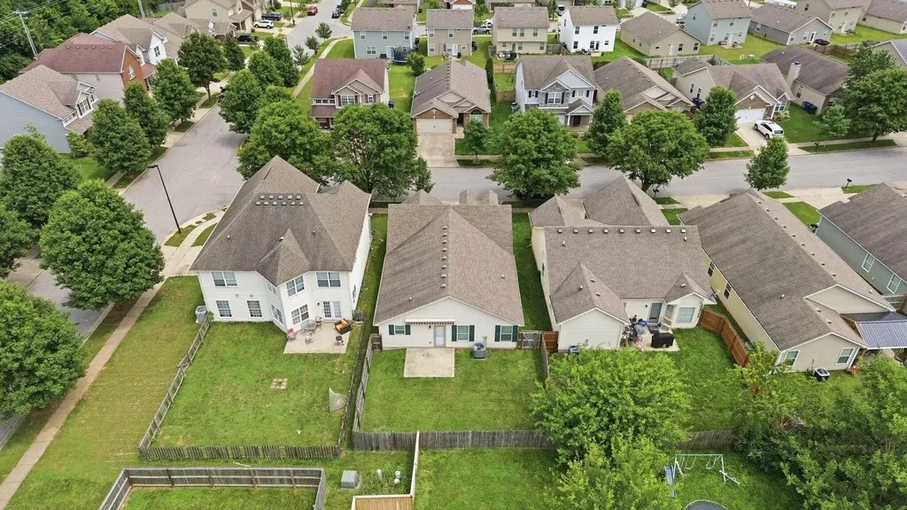 2545 Milsom Lane Lexington KY 40511