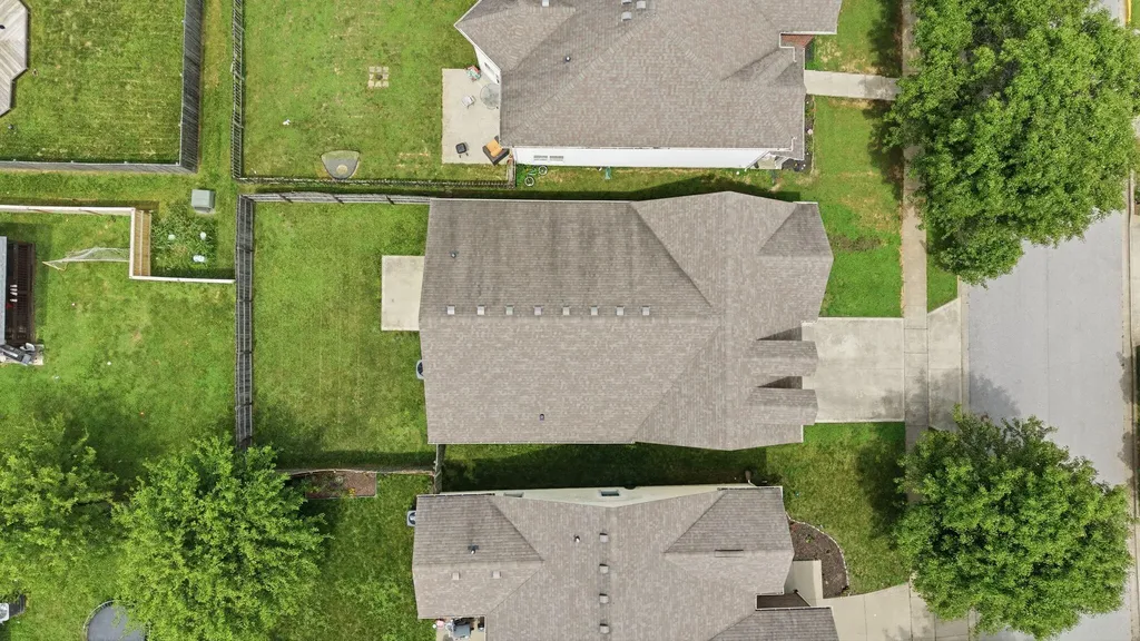 2545 Milsom Lane Lexington KY 40511