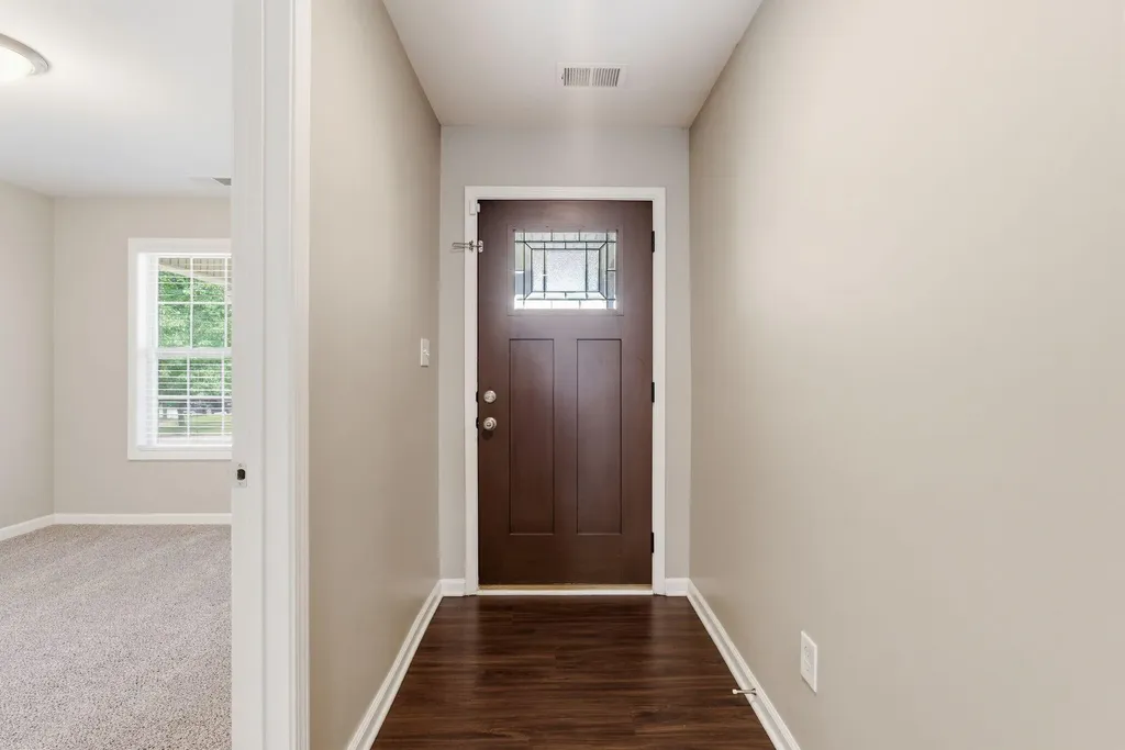 2545 Milsom Lane Lexington KY 40511