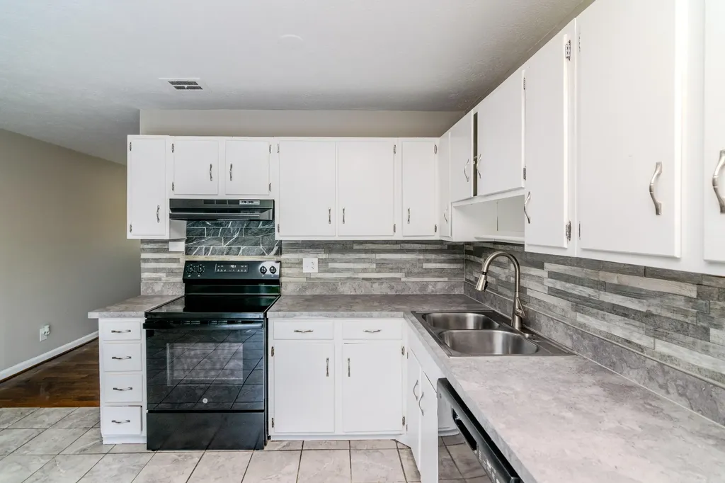 3617 Olympia Circle Lexington KY 40517