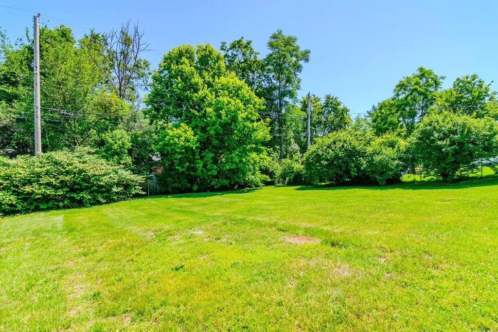 3617 Olympia Circle Lexington KY 40517