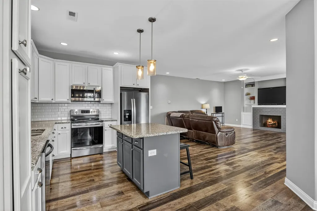 616 Estrella Drive Lexington KY 40511