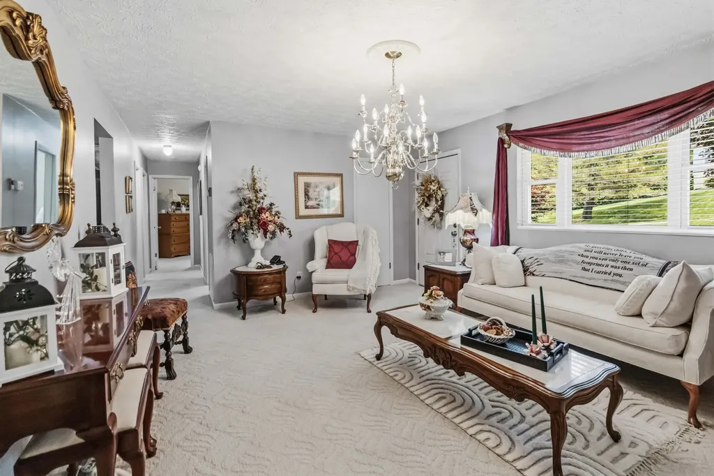44 Skyline View London KY 40744