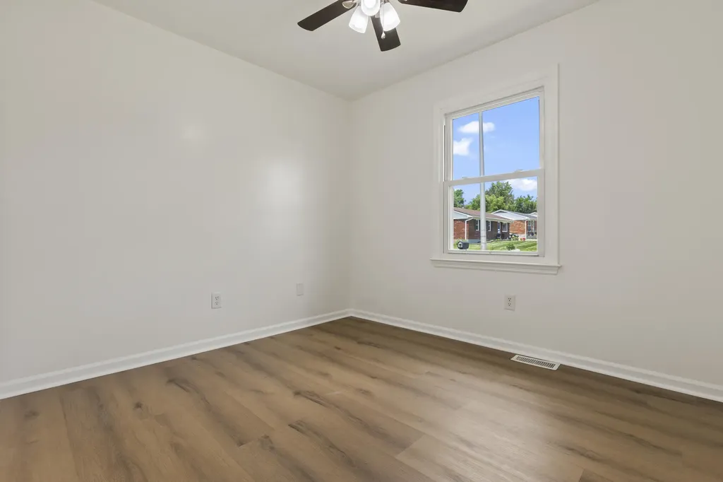 809 S Central Avenue Nicholasville KY 40356