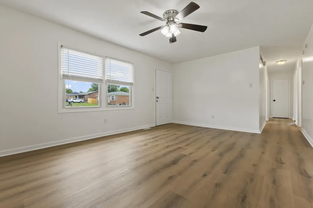 809 S Central Avenue Nicholasville KY 40356