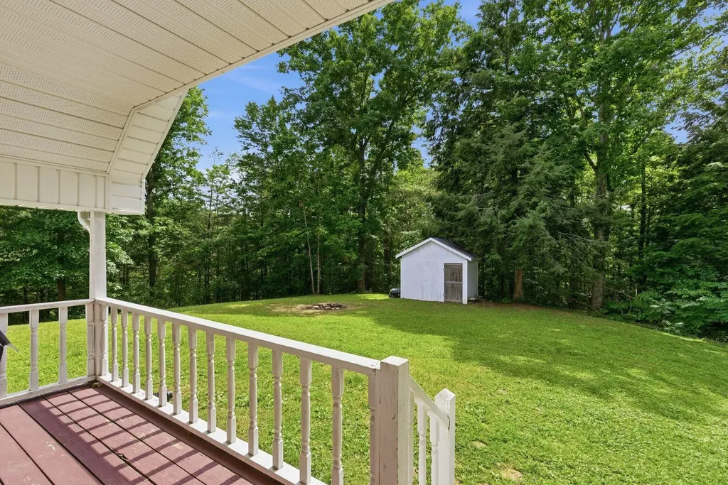 574 Powers Road Frenchburg KY 40322