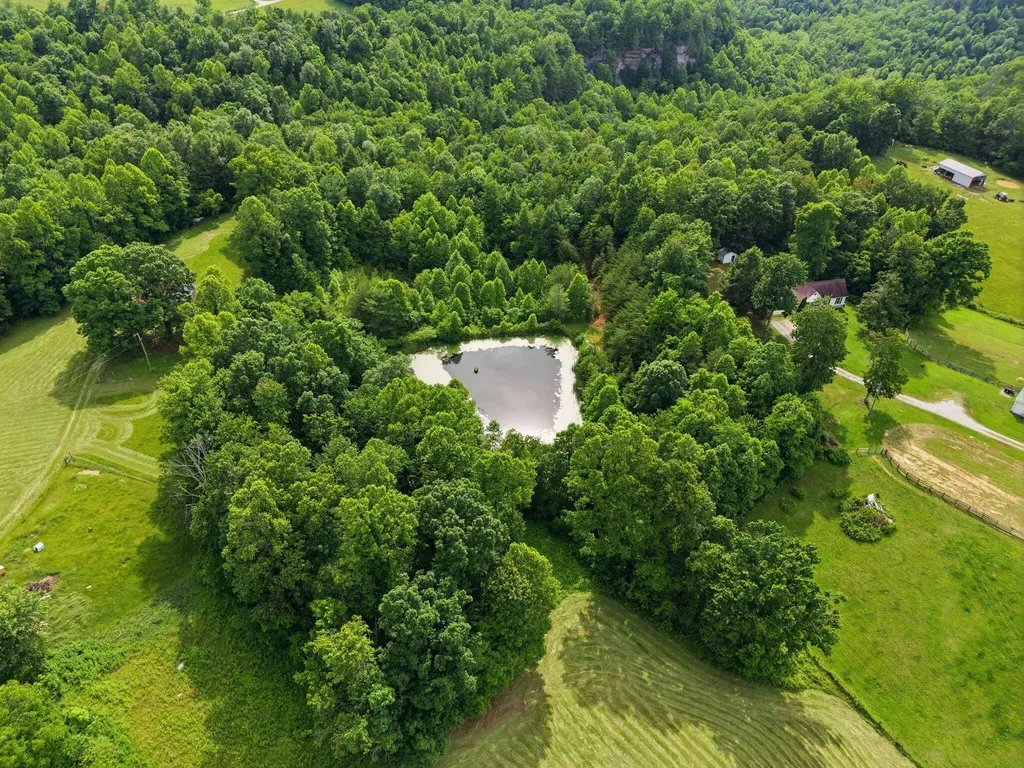 574 Powers Road Frenchburg KY 40322