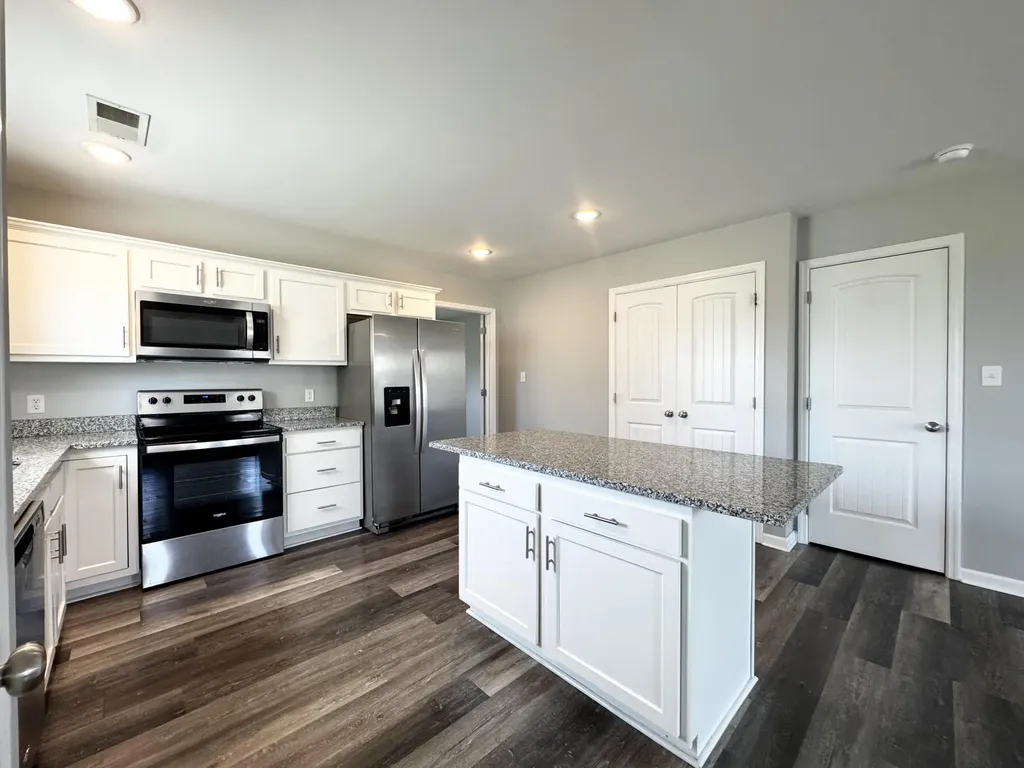 2027 Dolly Drive Richmond KY 40475