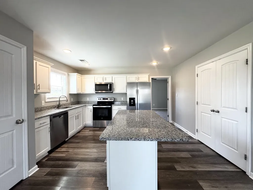 2027 Dolly Drive Richmond KY 40475