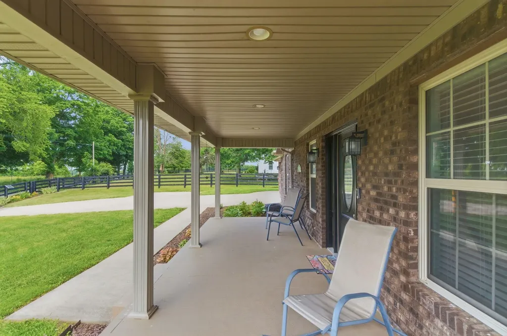 611 Menelaus Road Berea KY 40403