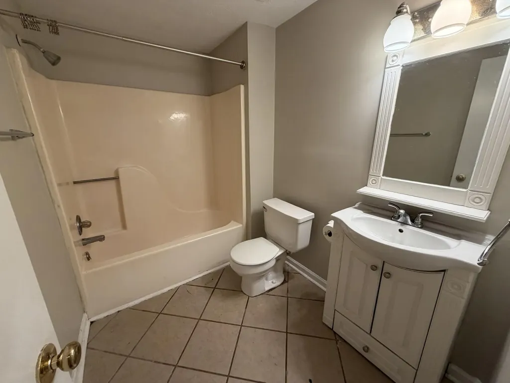 546 El Paseo Place Lexington KY 40517