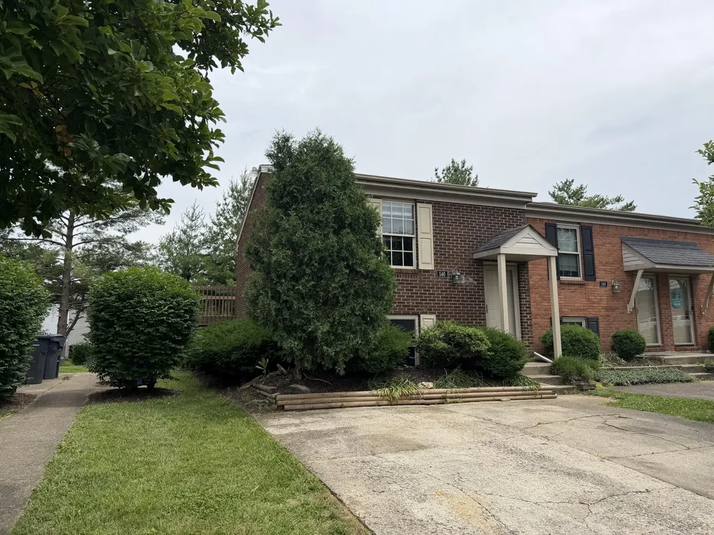 546 El Paseo Place Lexington KY 40517