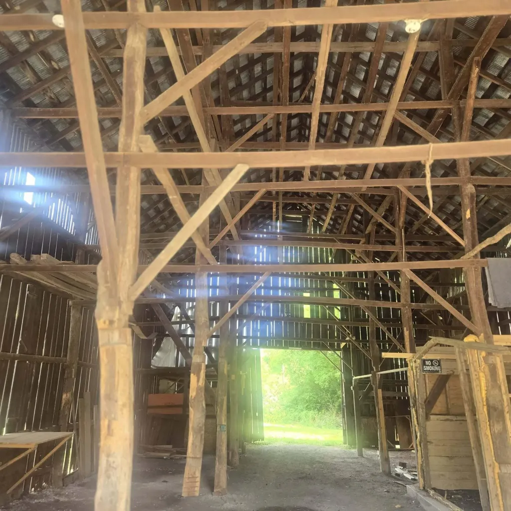 2424 Kirksville Road Lancaster KY 40444