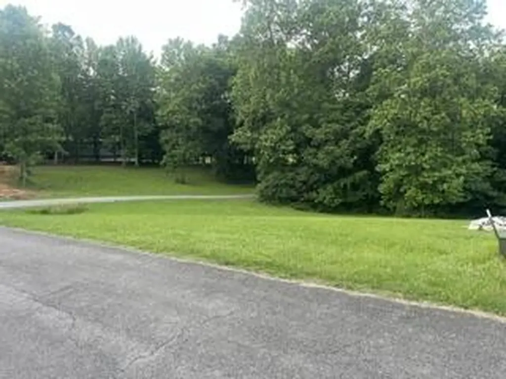 196 Chelsie Lane Russell Springs KY 42642