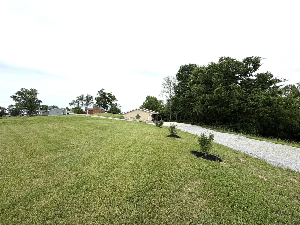 743 Keenon Road Harrodsburg KY 40330