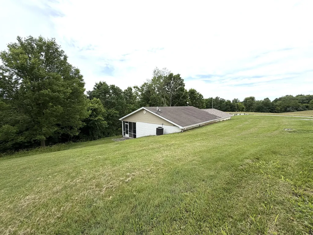 743 Keenon Road Harrodsburg KY 40330