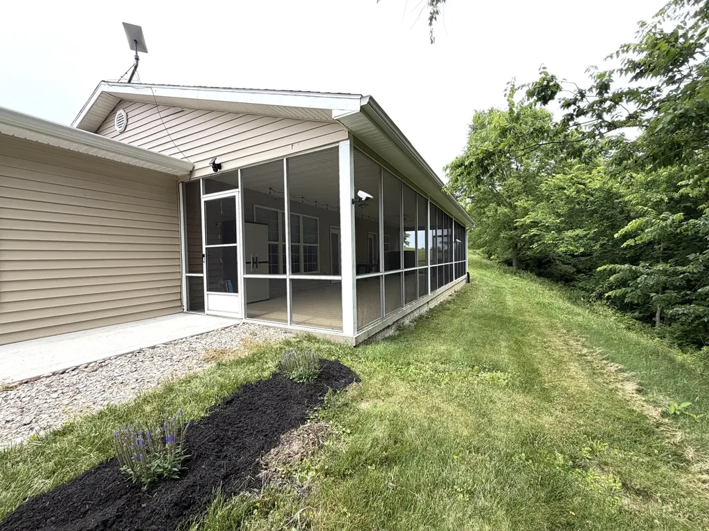743 Keenon Road Harrodsburg KY 40330