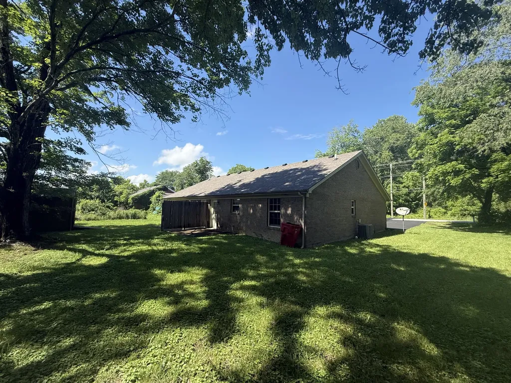 655-659 Scaffold Cane Road Berea KY 40403
