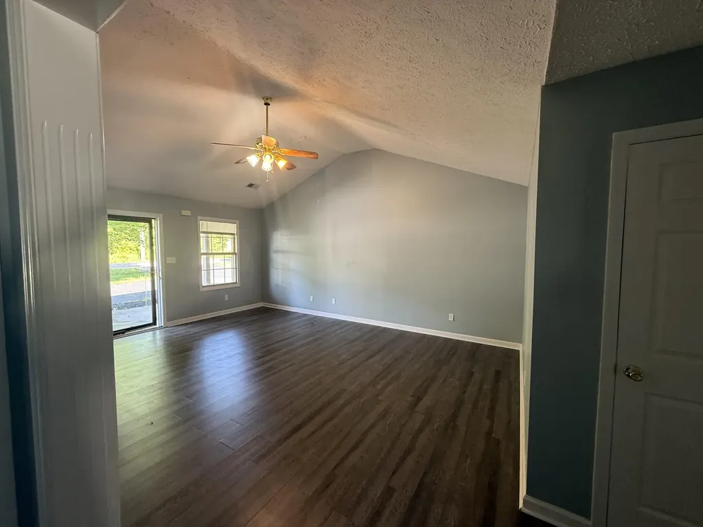 655-659 Scaffold Cane Road Berea KY 40403