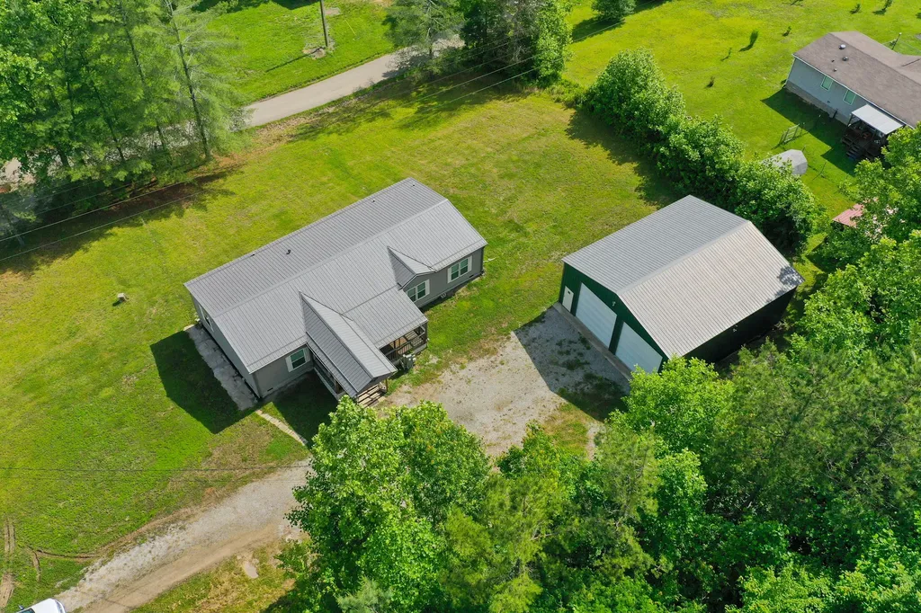 1153 Pawpaw Road Manchester KY 40962