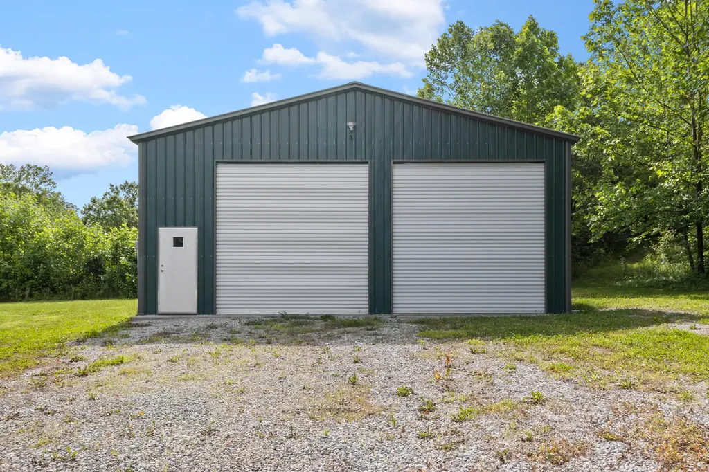 1153 Pawpaw Road Manchester KY 40962
