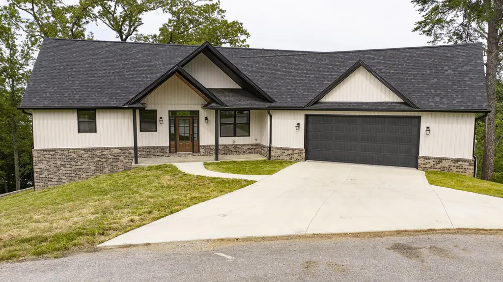 554 Colson Drive Bronston KY 42518