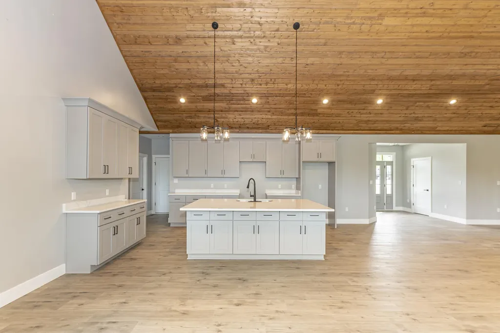 554 Colson Drive Bronston KY 42518