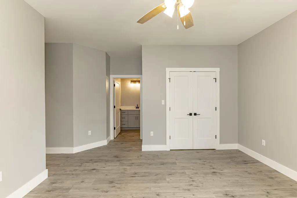 554 Colson Drive Bronston KY 42518