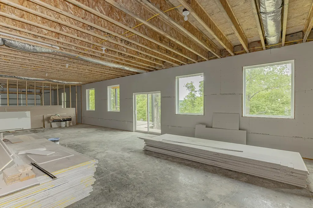 554 Colson Drive Bronston KY 42518