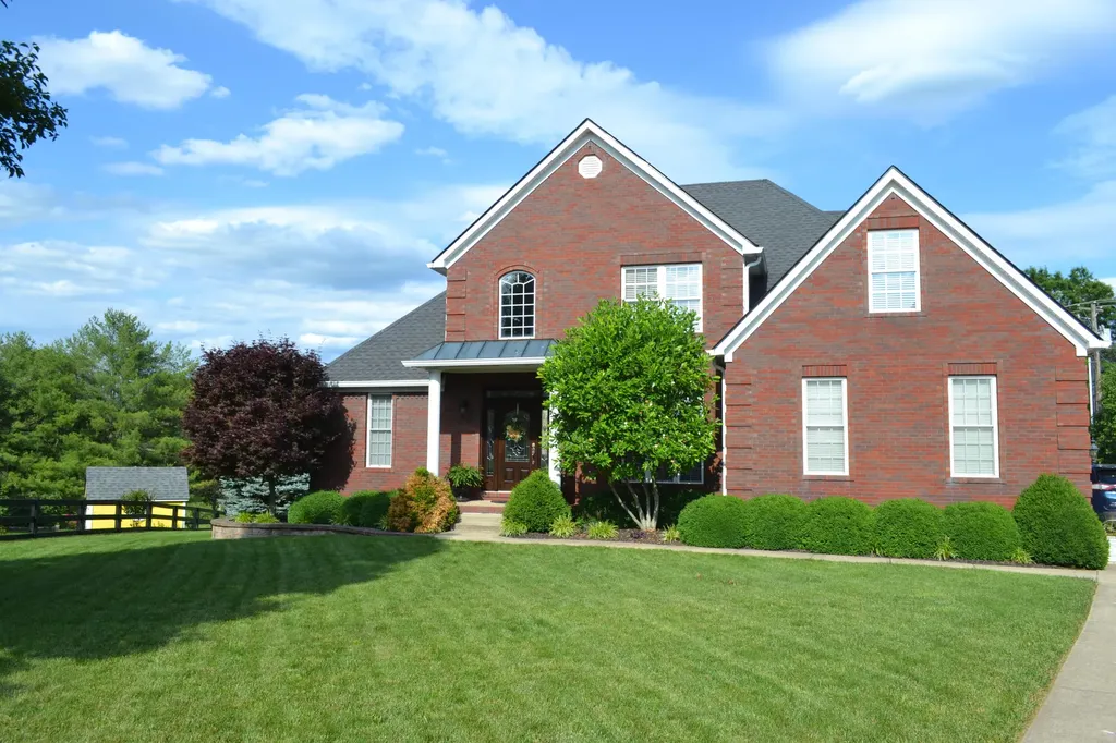 114 Callis Circle Wilmore KY 40390