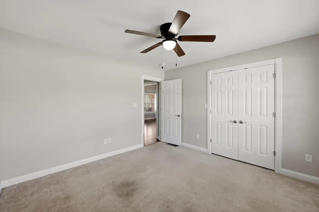 3032 Woodfield Circle Richmond KY 40475