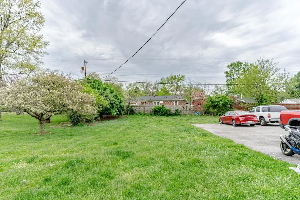 1117 S Pawnee Trail Georgetown KY 40324
