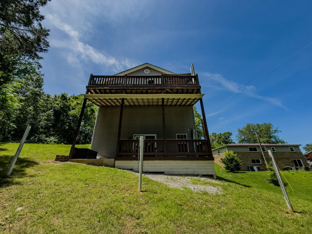 364 Twin Rivers Drive Bronston KY 42518