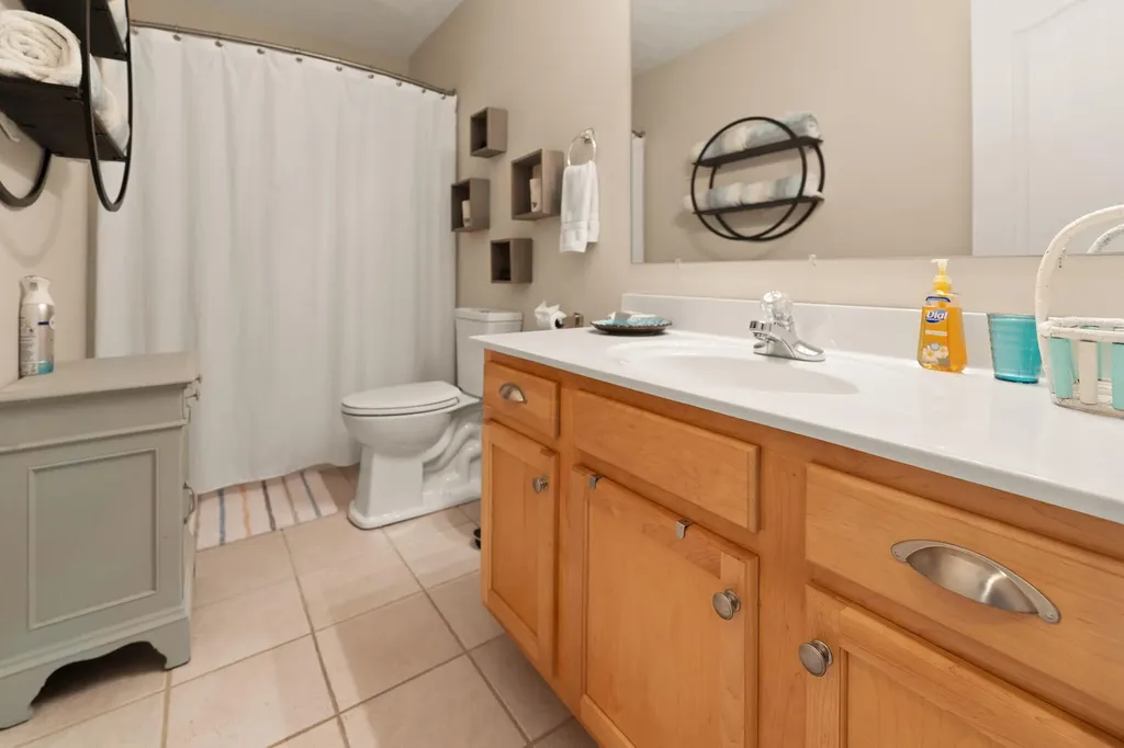 364 Twin Rivers Drive Bronston KY 42518