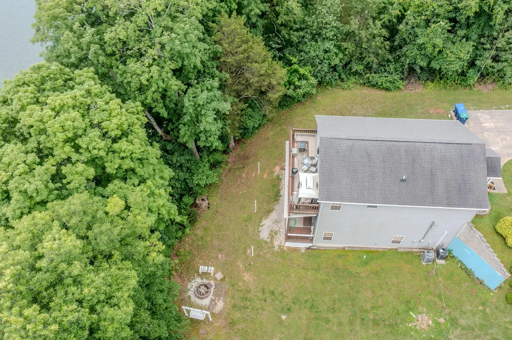 364 Twin Rivers Drive Bronston KY 42518