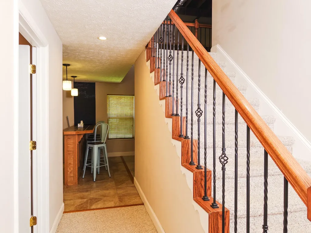 364 Twin Rivers Drive Bronston KY 42518